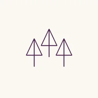Bosque · tres árboles de copas triangulares